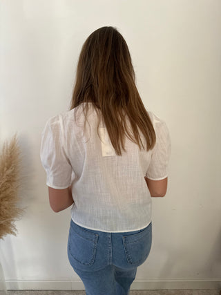 Pretty buttons white blouse