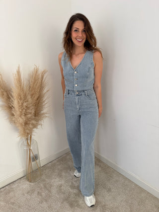 The prettiest denim jumpsuit
