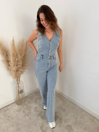 The prettiest denim jumpsuit