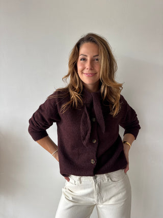 Burgundy button scarf knit