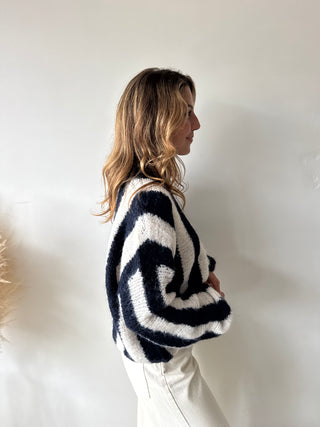 Marine striped knit