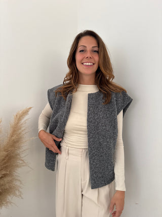 Grey fall gilet