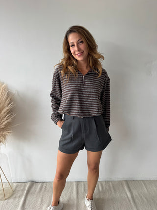 Grey belt short