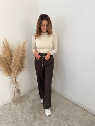 Leopard belt brown pants