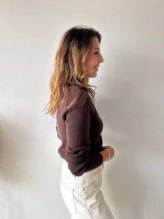 Gold buttons brown ribbed top