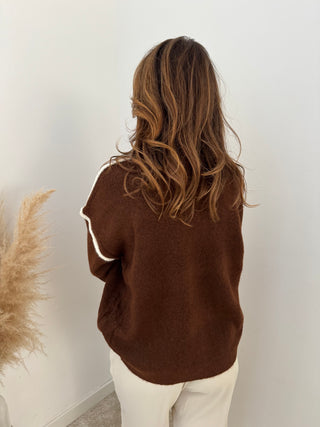 White details brown knit