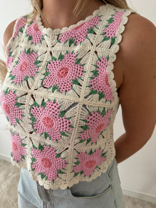 Pink flowers crochet top