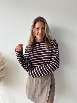 Grey burgundy striped longsleeve