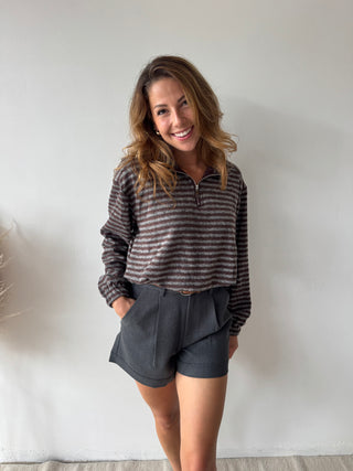 Grey belt short
