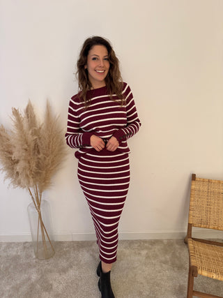 Burgundy striped set