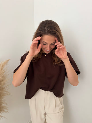 Super soft dark brown t-shirt