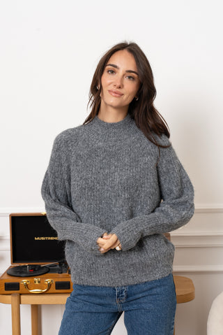 Soft simple grey turtleneck knit