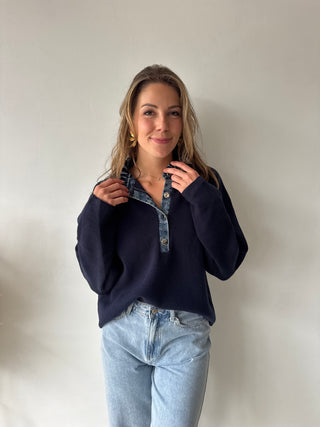 Denim details navy knit