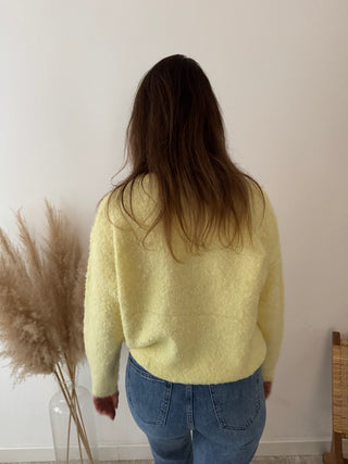 Yellow smiley knit