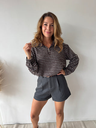 Grey belt short