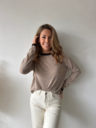 Brown detail taupe longsleeve