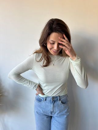 Soft cashmere light mint top