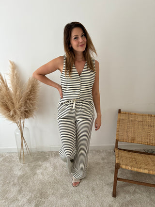 Black white striped comfy set