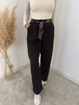 Leopard belt black pants