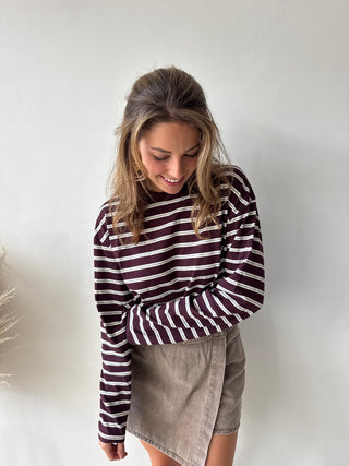 Grey burgundy striped longsleeve