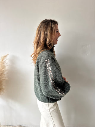 Leopard detail kaki vest