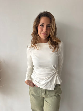 White knot top