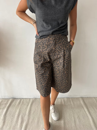 Leopard jorts