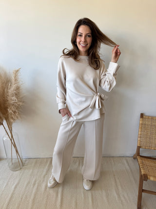 Beige soft knot set
