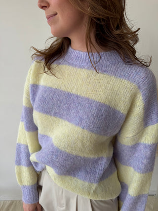 Yellow lila striped knit