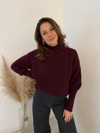 Perfect burgundy turtleneck knit