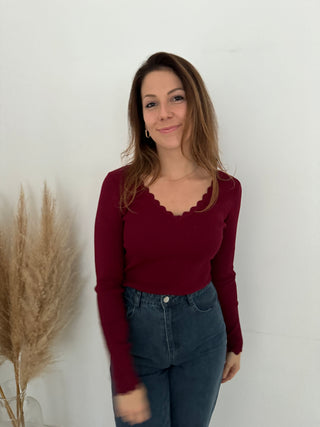 Burgundy scallop ribbed top