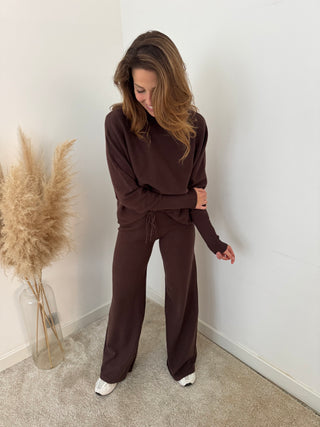 Soft brown set