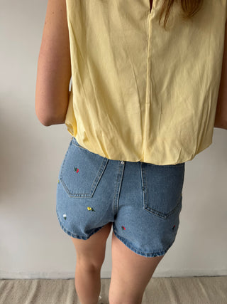 Colorful flowers denim short