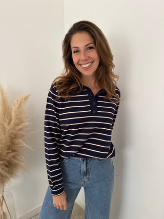 Red details navy striped polo