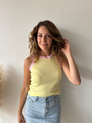 Pink details yellow top