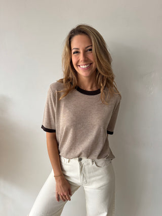 Brown detail taupe shortsleeve