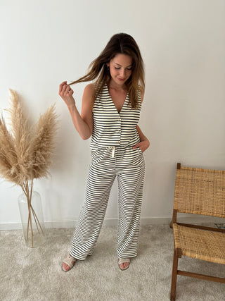 Black white striped comfy set