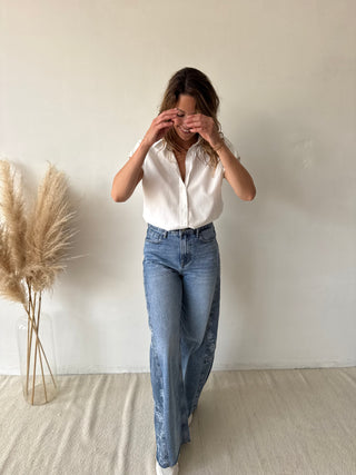 Blue embroidered jeans