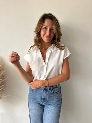 White sleeveless shirt