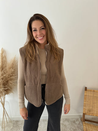 Reversible beige brown bodywarmer