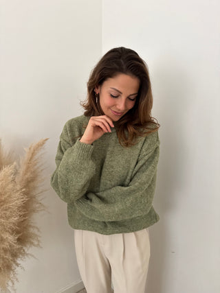 Green autumn knit