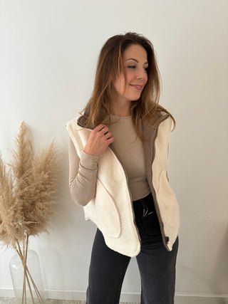 Reversible beige brown bodywarmer