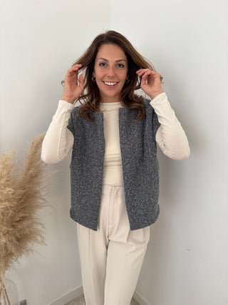 Grey fall gilet