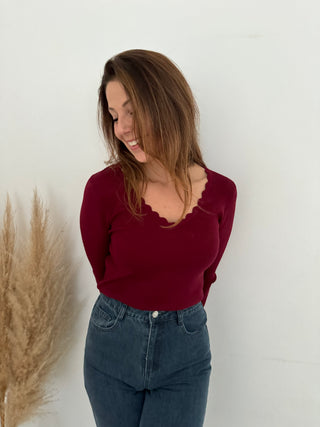 Burgundy scallop ribbed top