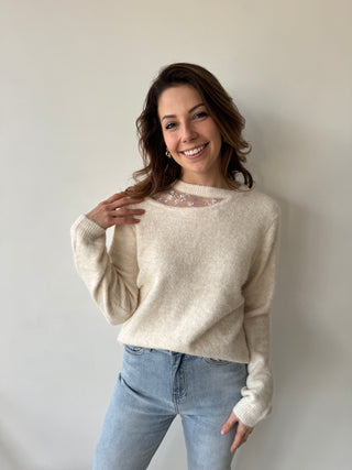 Flowers details beige knit