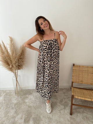 Leopard flowy maxi dress