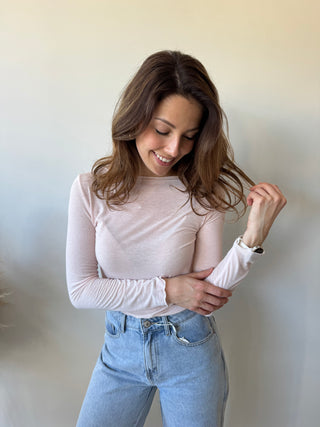 Soft cashmere light pink top