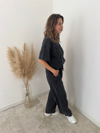 Black amour set