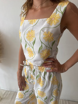 Yellow flowers summer set