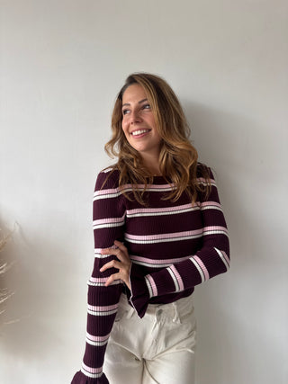Burgundy pink ribbed top
